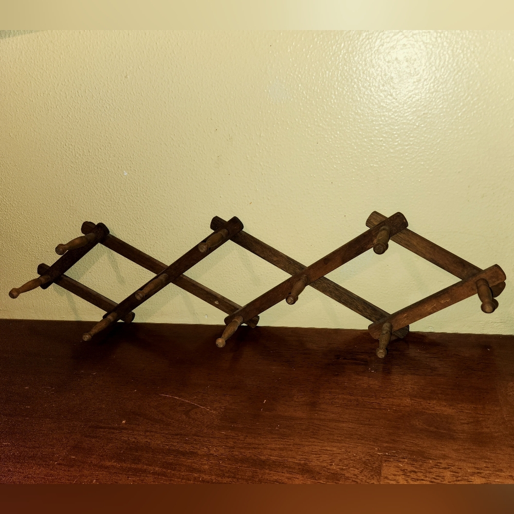 Vintage 1960's Adjustable Wooden Wall Rack Hooks - Picture 2 of 10